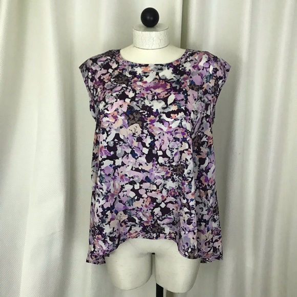 The Limited Top Size M Print - Picture 2 of 8